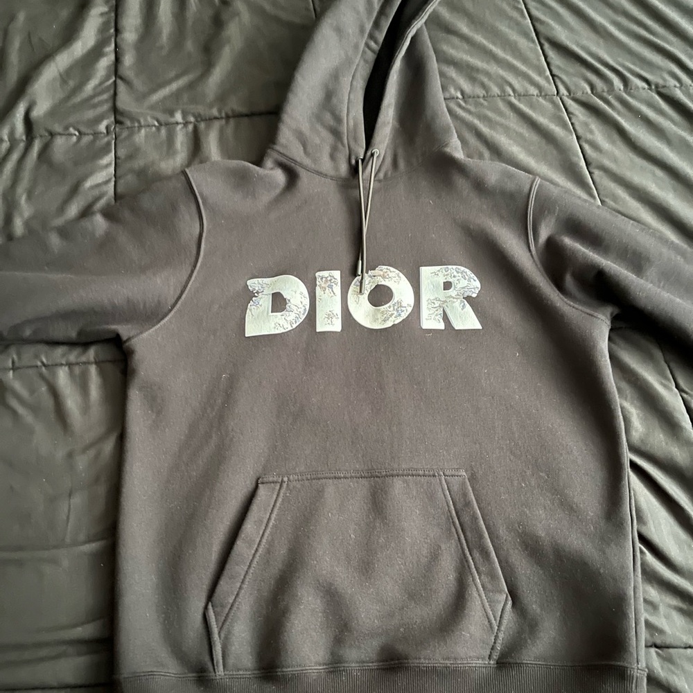 MEN HOODIE